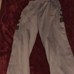 Men’s elite Nike sweats